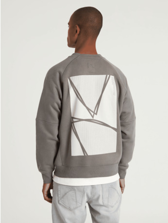 Chasin Heren Sweater Ido