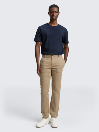 Slim fit chino broek