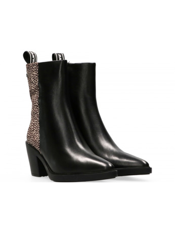 Gisele Booties on heel Pixel