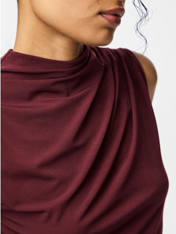 Slim Fit O-Neck Sleeveless (S/L)