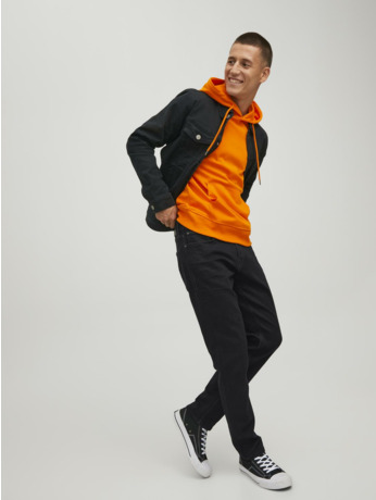 Tapered Fit
