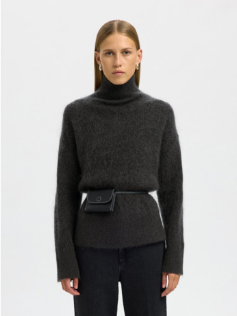 Regular Fit High Neck Long Sleeves (L/S)