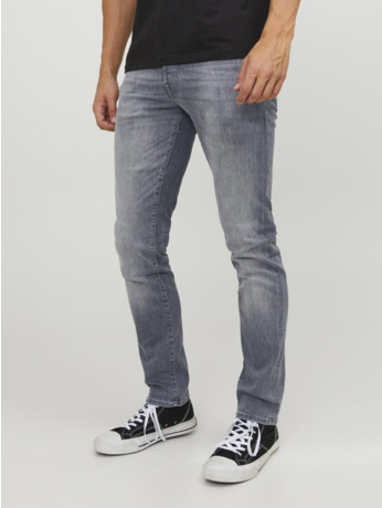 Slim fit jeans