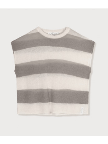 knit top stripes