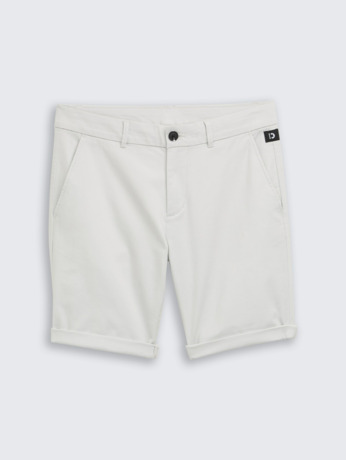 Slim fit chino shorts