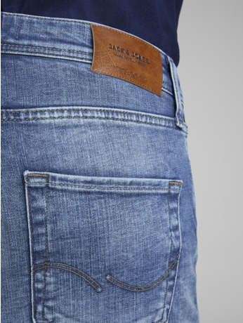 Regular fit jeans