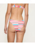 Couleur-3679db62-fb43-4667-93c0-5514f05eb4cb